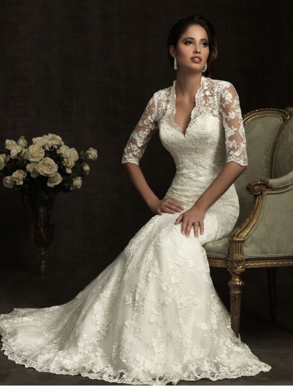 21 Gorgeous Lace Wedding Dresses