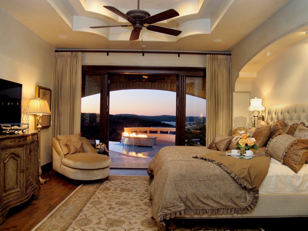 21 Incredible Master Bedrooms Design Ideas