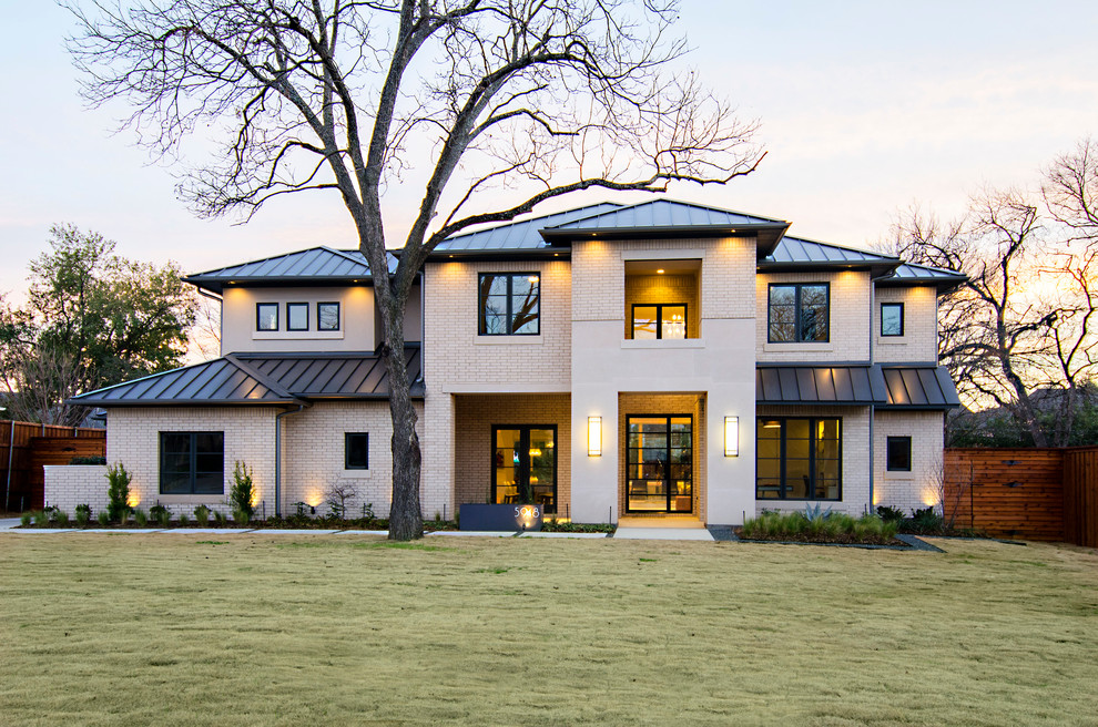 20 Amazing Transitional Outdoor Designs 20 Amazing Transitional Outdoor Designs