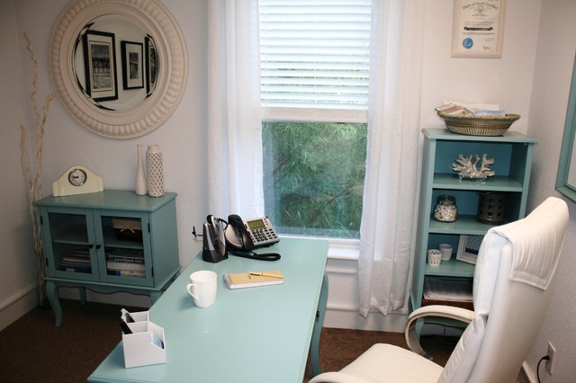 25 Lovely Beach Style Home Office Designs