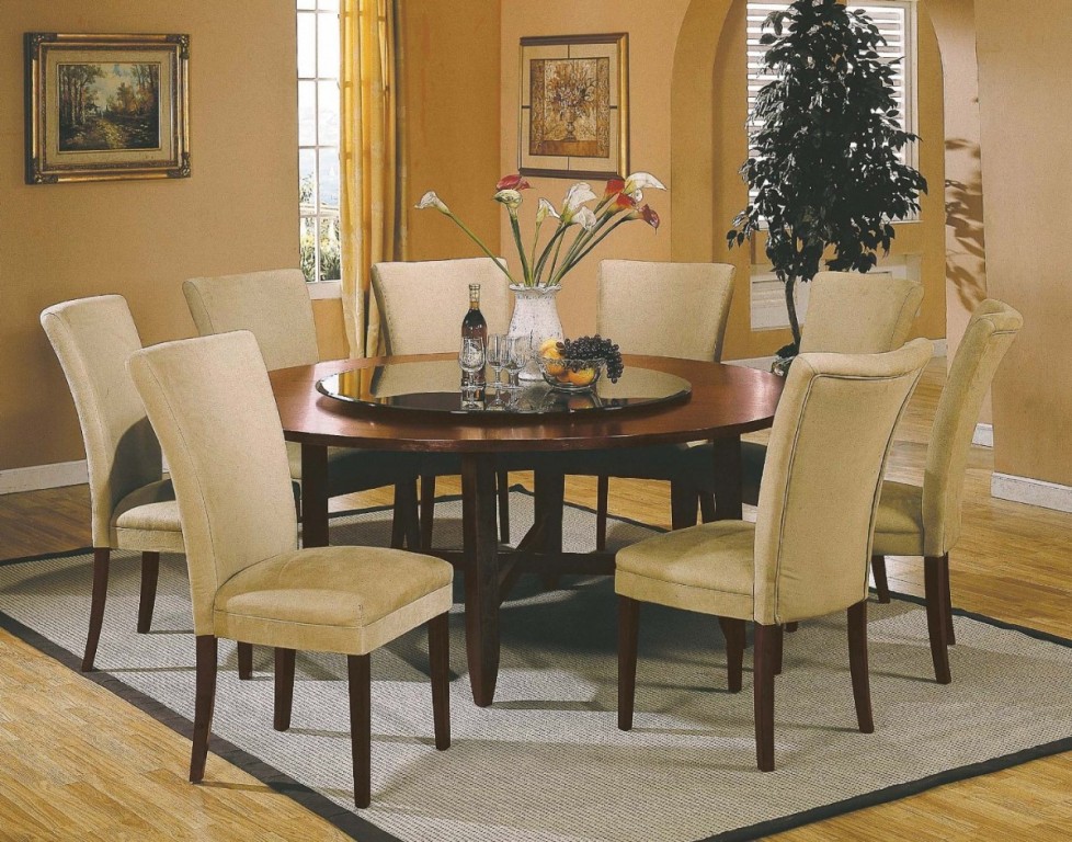 Round Dining Room Table Centerpiece Ideas