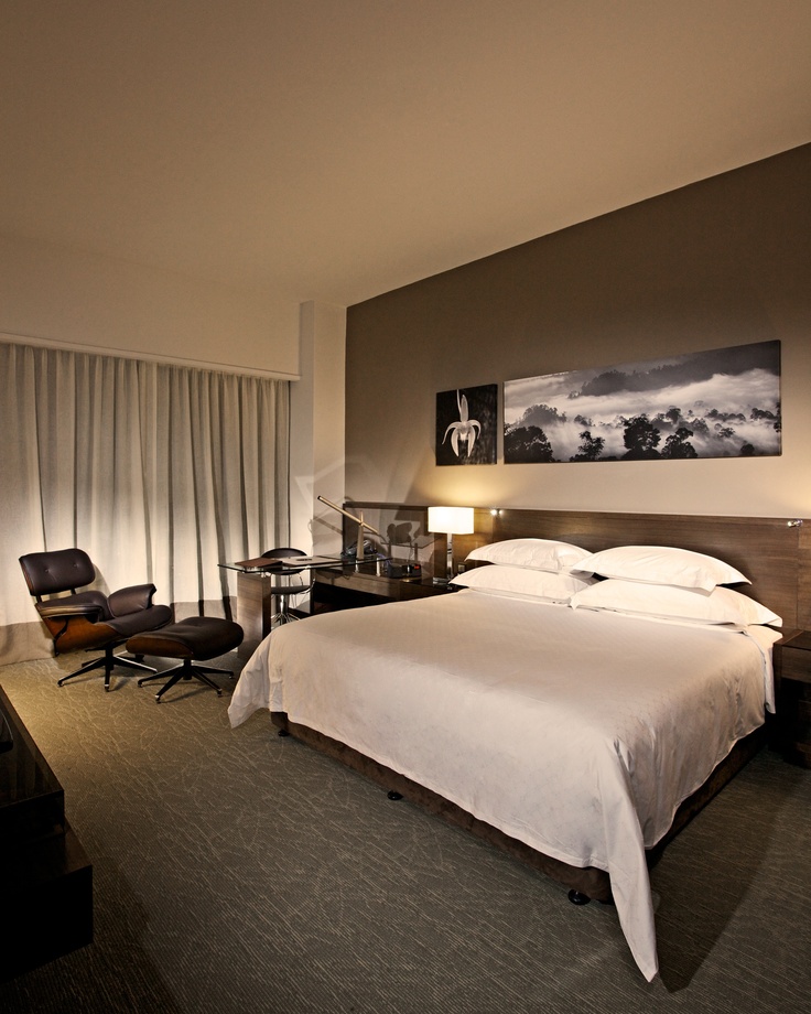 20 Amazing Hotel Style Bedroom Design Ideas