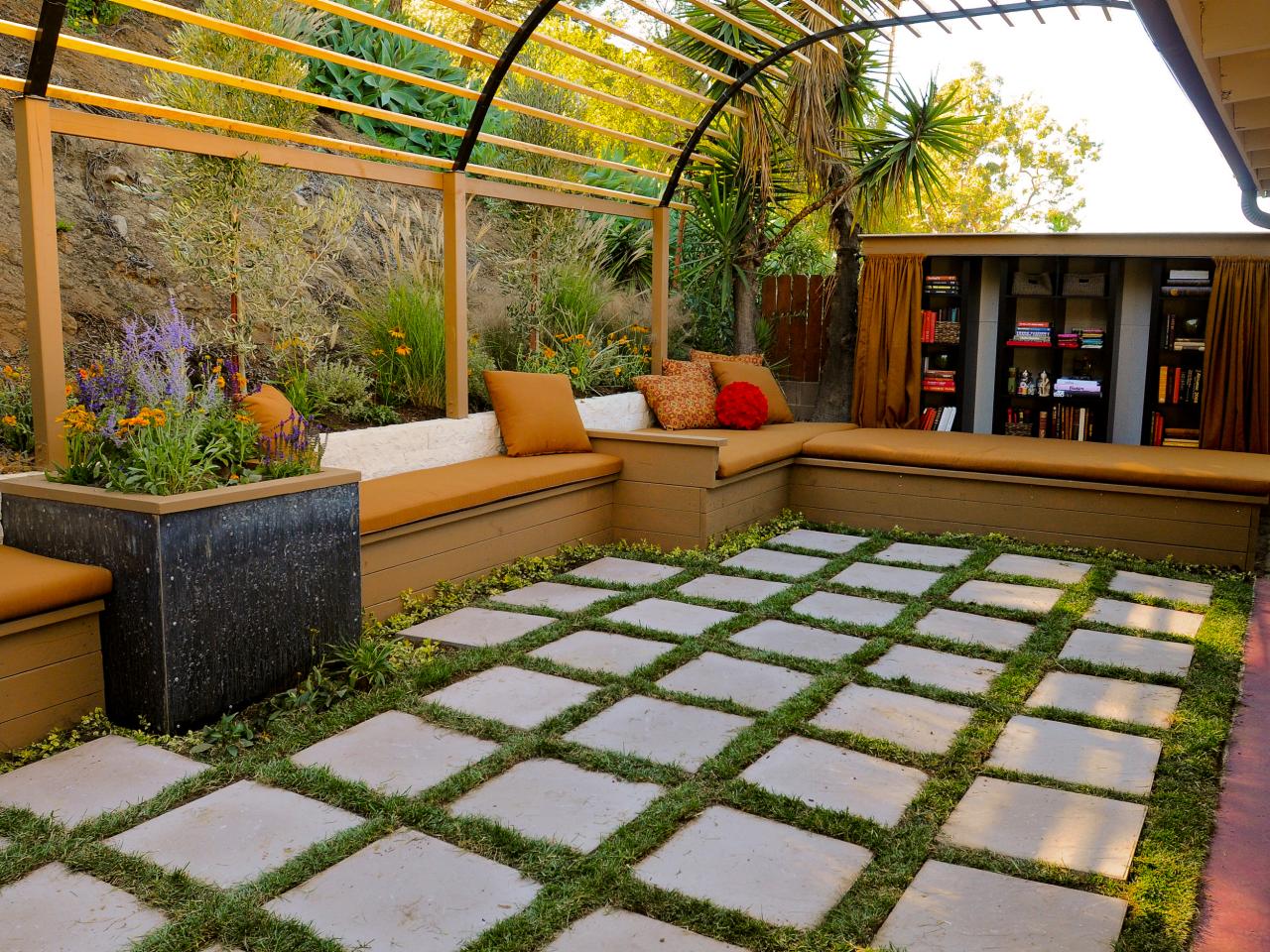 25 Beautiful Pergola Design Ideas