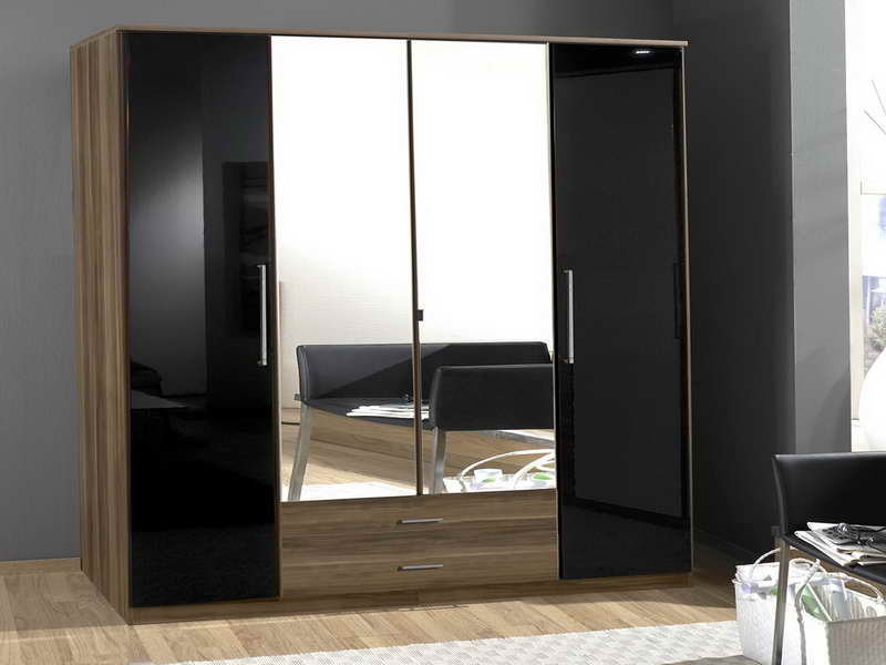10 Sliding Mirrors in Room Ideas