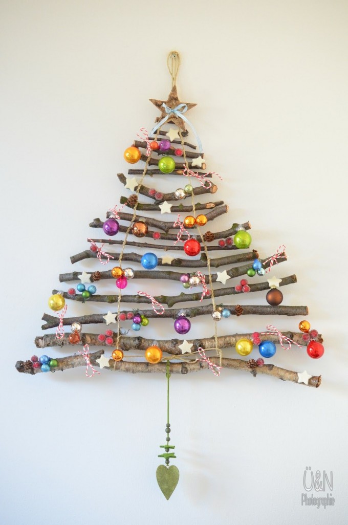 diy-hanging-stick-christmas-tree diy-hanging-stick-christmas-tree