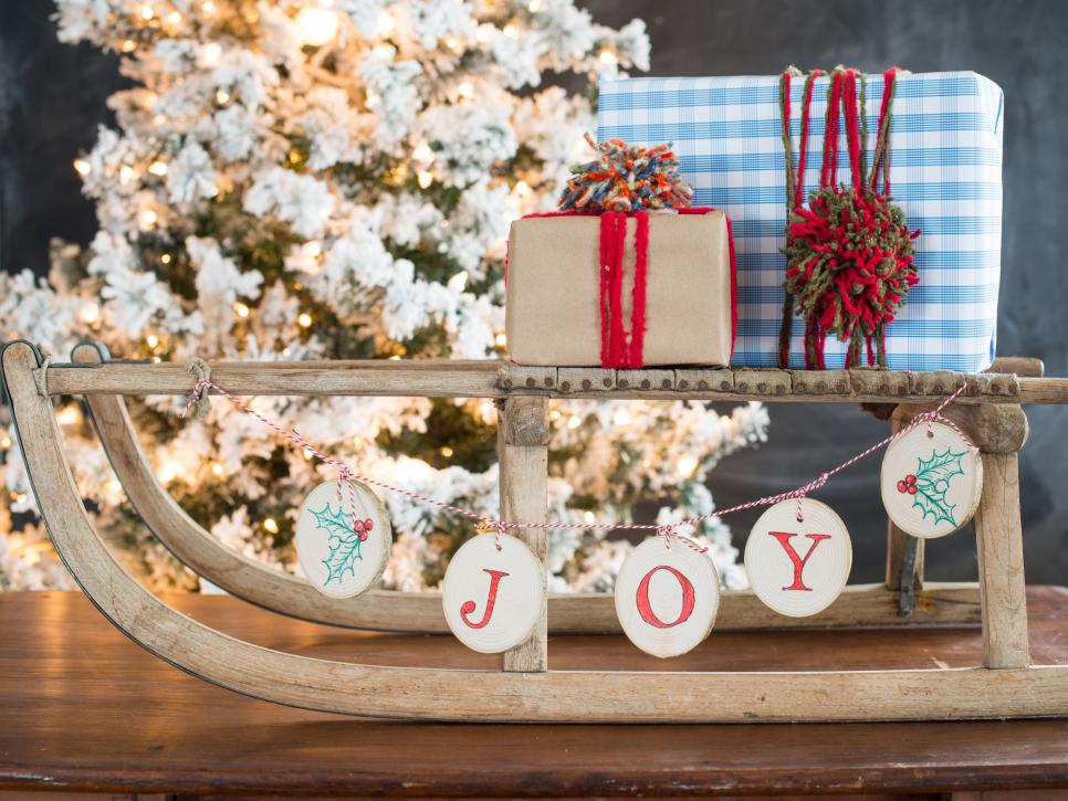 rustic-wood-slice-banner rustic-wood-slice-banner