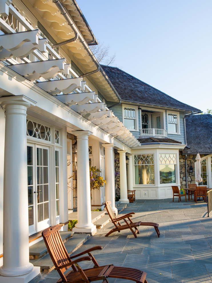 Victorian Backyard Patio Design