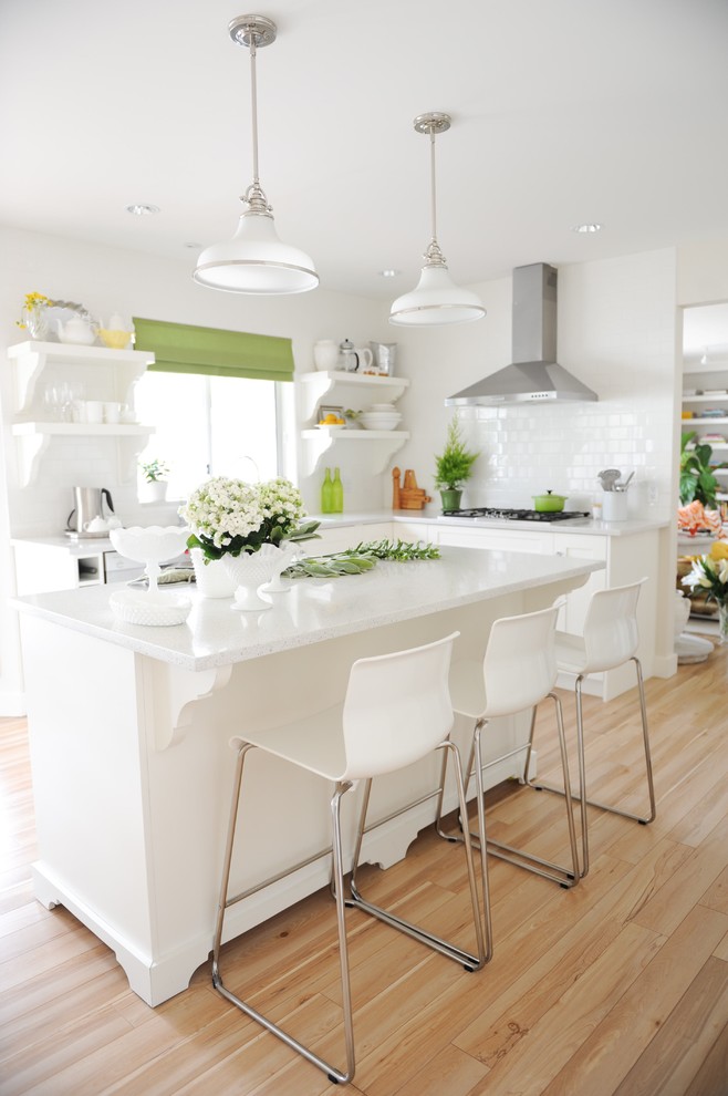 21 Beautiful All White Kitchen Design Ideas