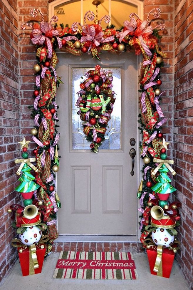 whimsical christmas front door christmas door decor - Outdoor Front Entry Christmas Decorating Ideas whimsical christmas front door christmas door decor - Outdoor Front Entry Christmas Decorating Ideas