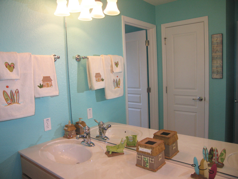 25 Awesome Beach Style Bathroom Design Ideas