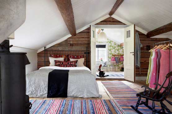 Scandinavian-House-with-Rustic-and-Indutrial-Bedroom-Design