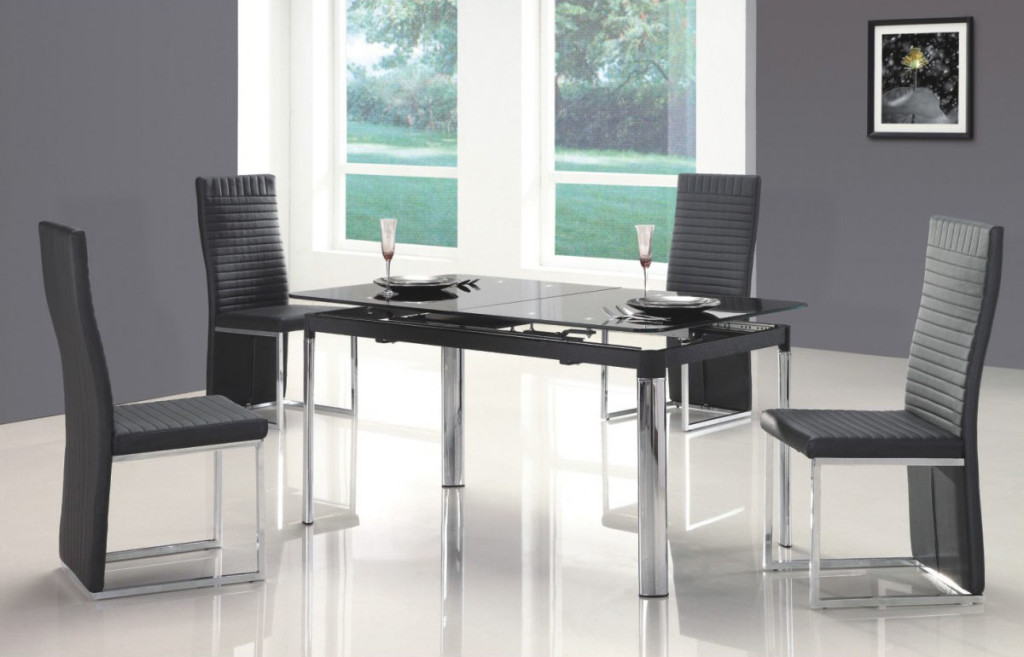 15 Elegant Glass Dining Room Tables