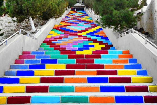 colorful-stairs-in-syria-designboom