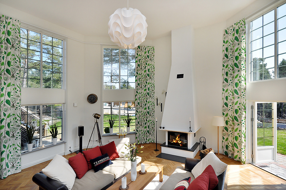 18 Modern Living Room Curtains Design Ideas