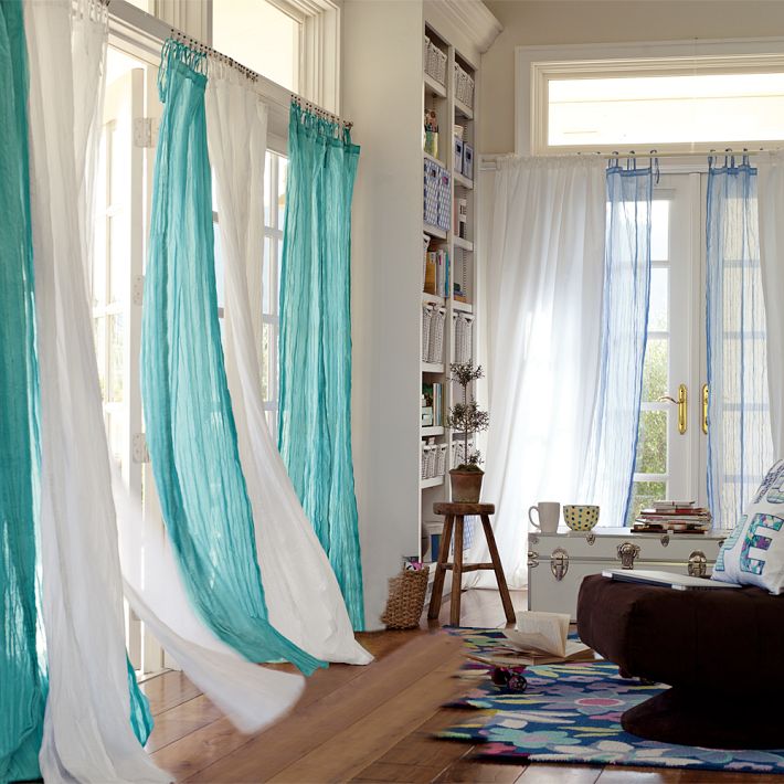 modern-curtain-ideas-for-living-room