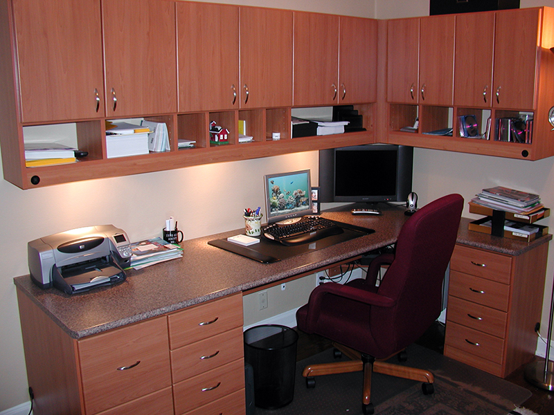 20 Beautiful Desks For Your Home Office