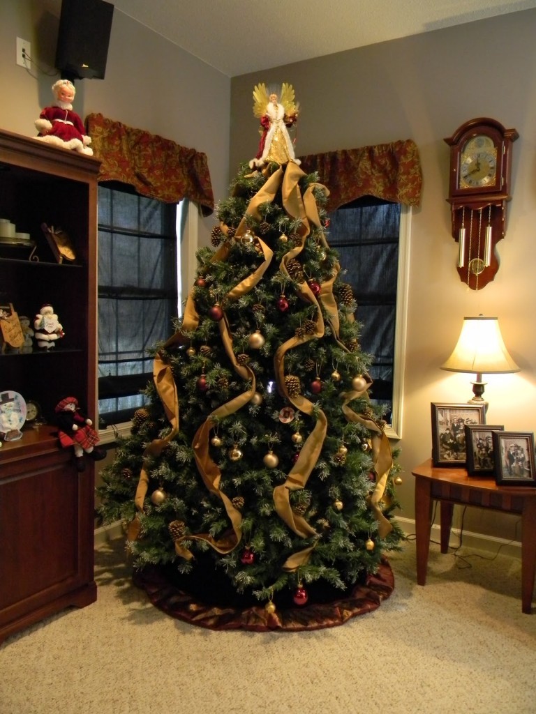 beauteous-christmas-tree-decorations