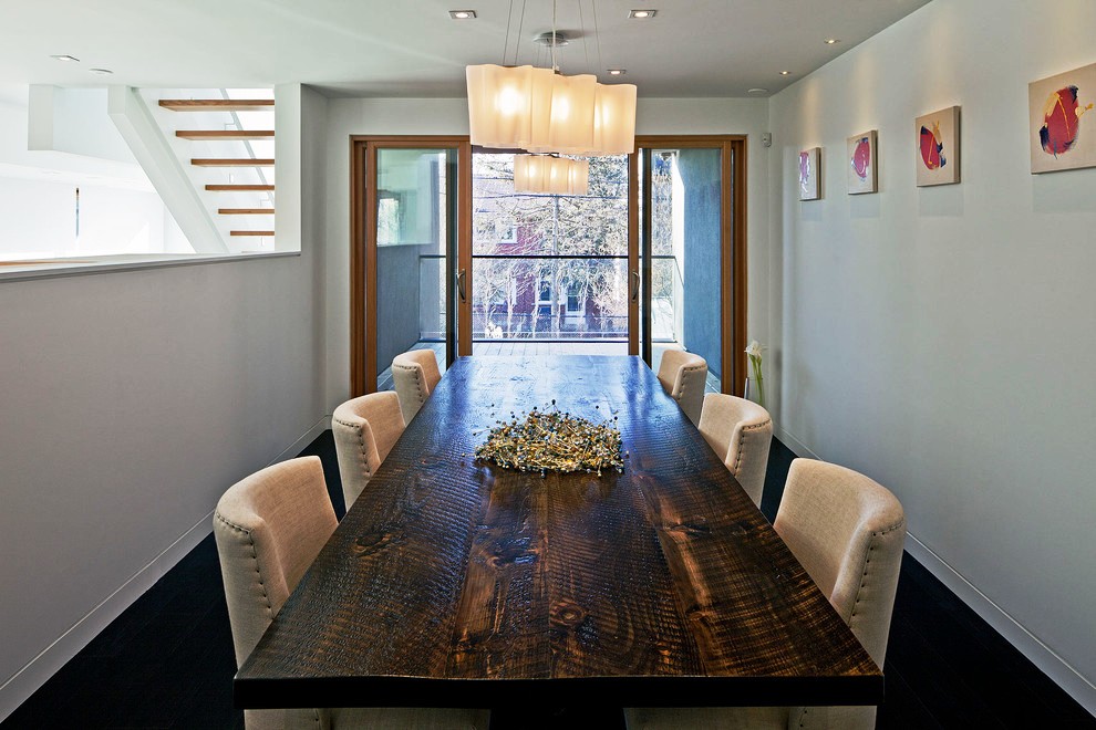 20 Beautiful Reclaimed Wood Dining Table