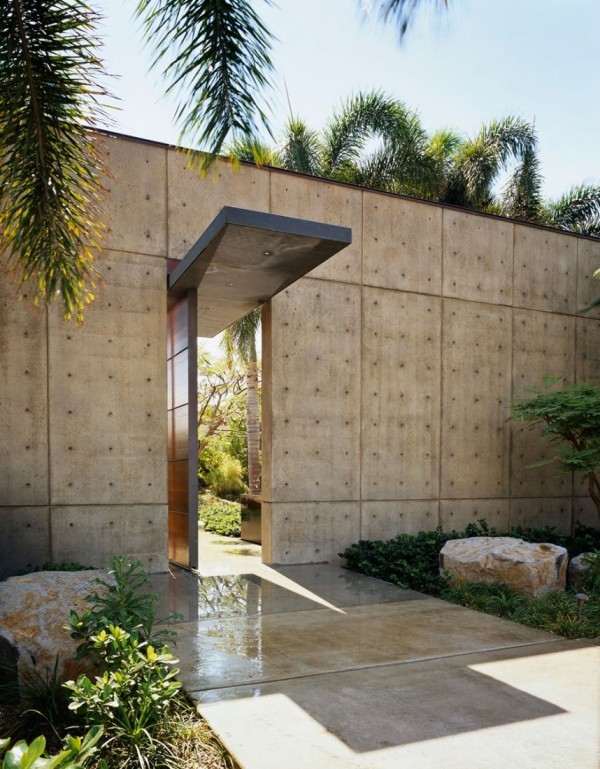 Odern Entry Way Design with Patterned Marble