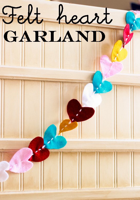 felt-heart-garland