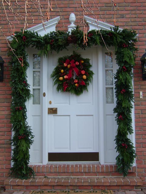Christmas Door Decorating Ideas