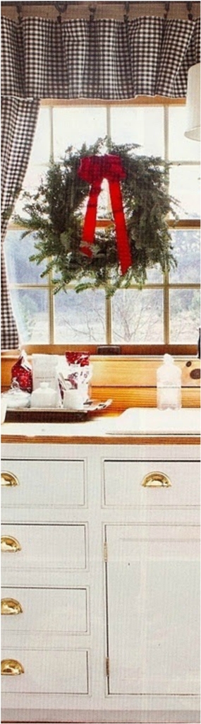 Christmas Window Decor for Kitchen
