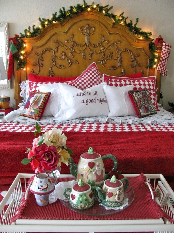 30 Best Christmas Bedroom Decor Ideas
