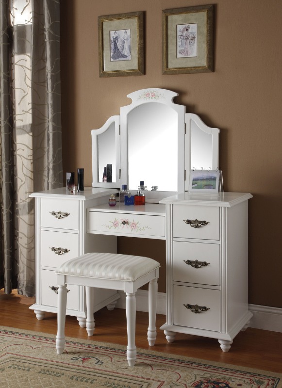 Consider the features of vanity dressing table
