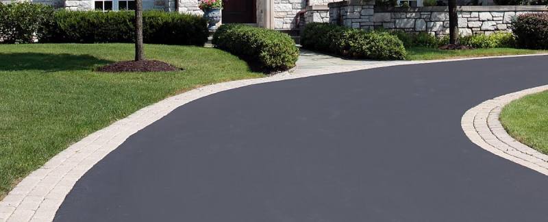 How long does properly paved asphalt last