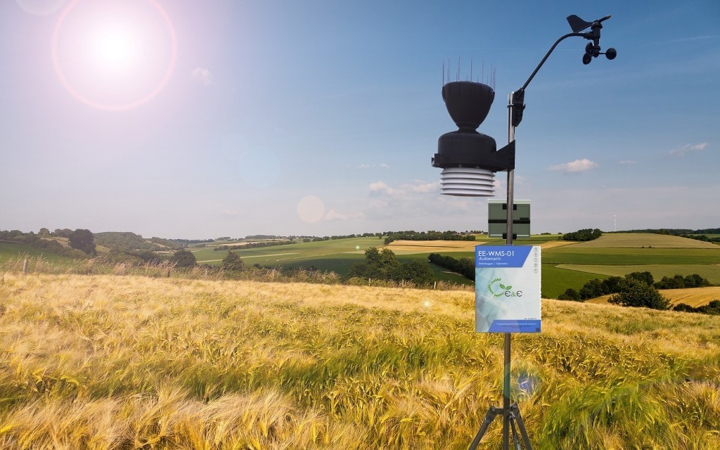 Outdoor weather stations